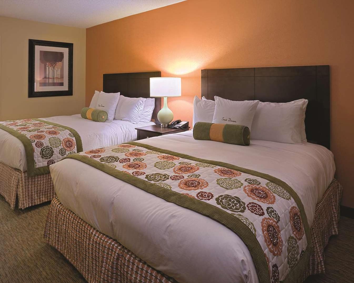 Doubletree Suites By Hilton At The Battery Atlanta Smyrna Ngoại thất bức ảnh