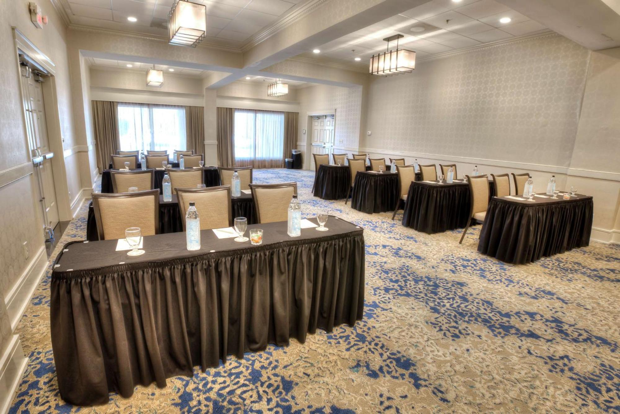 Doubletree Suites By Hilton At The Battery Atlanta Smyrna Ngoại thất bức ảnh