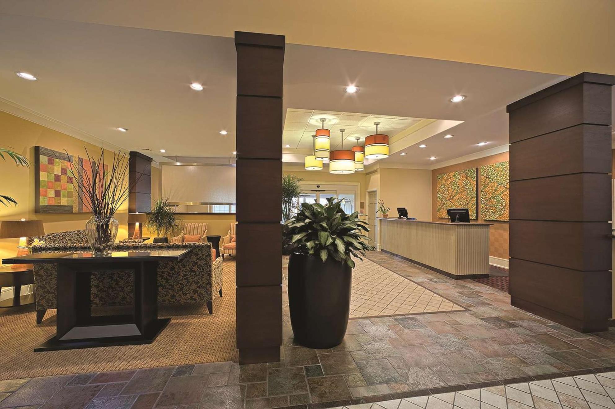 Doubletree Suites By Hilton At The Battery Atlanta Smyrna Ngoại thất bức ảnh